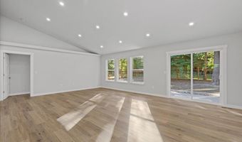 10050 E DUCE Rd, Athol, ID 83801