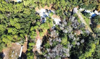 182 Smith Rd, Apalachicola, FL 32320