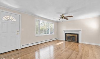 13 Canton Valley Cir, Canton, CT 06019