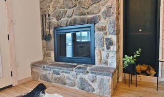 1814 FAIRWAY Dr 338, Basye, VA 22810