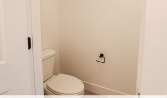 2986 Sydney, Ammon, ID 83401