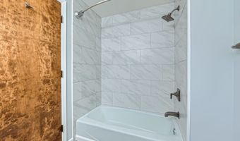 7582 SW CRESMOOR Dr, Beaverton, OR 97008