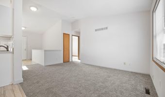 5225 Kansas Dr, Ames, IA 50014