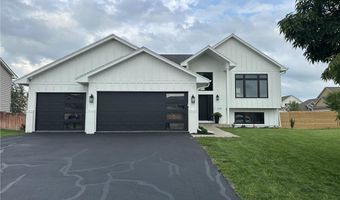 5200 Kalenda Ct NE, Albertville, MN 55301