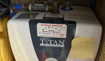 131 E Front, Adrian, MI 49221