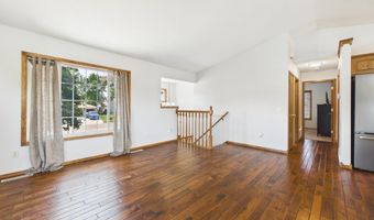 816 E Pine St, Brandon, SD 57005