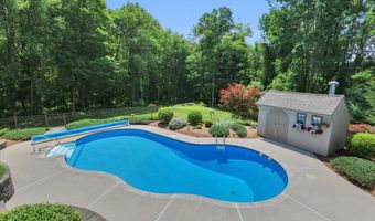 1121 Merrow Rd, Coventry, CT 06238