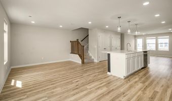 5860 156th St W, Apple Valley, MN 55124