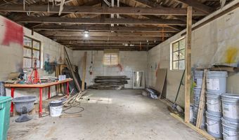 1090 Cherokee St, Biloxi, MS 39530