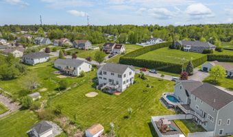 40 Hillview Dr, Bangor, ME 04401