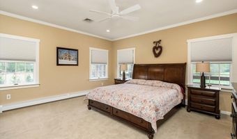 546 Province Line Rd, Allentown, NJ 08501