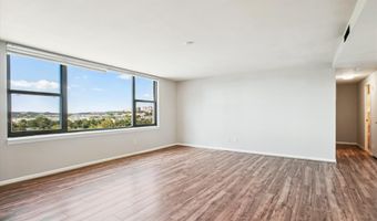 4600 DUKE St 930, Alexandria, VA 22304