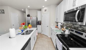 1199 OAK VALLEY Dr, Auburndale, FL 33823