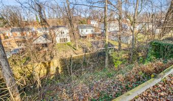 3028 P St SE, Washington, DC 20020