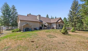 10240 E Howard Rd, Athol, ID 83801