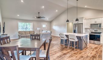 105 Skylar Dr, Auburn, KY 42206