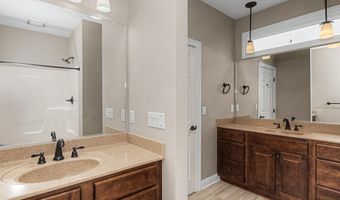 2715 Danbury Rd, Ames, IA 50010