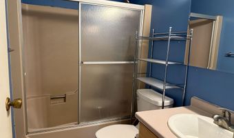 29 Quaker Ln, Barrington, NH 03825