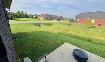 101 Pete Ln, Bardstown, KY 40004