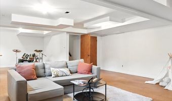 3531 YUMA St NW, Washington, DC 20008