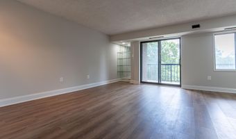 200 N PICKETT St 311, Alexandria, VA 22304