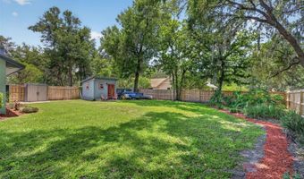 1043 LAKESIDE Dr, Apopka, FL 32712