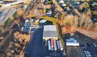 1079 Aquidneck Ave 2A, Middletown, RI 02842