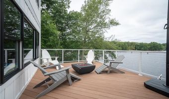 136 Aldrich Rd, Glocester, RI 02857