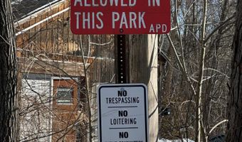 9 Hutchins St, Auburn, ME 04210
