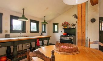 859 Whitehill Rd, Barnet, VT 05821