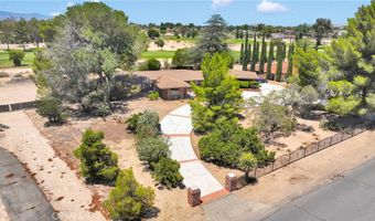19955 Chickasaw Rd, Apple Valley, CA 92307