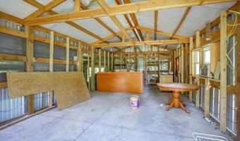 520 Senterfeit Rd, Batesburg, SC 29006