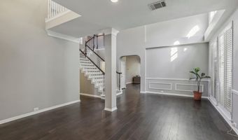 4037 Azure Ln, Addison, TX 75001