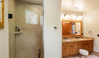 600 Grand Dr 3, Bigfork, MT 59911