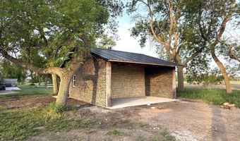 2810 S 392nd Ave, Aberdeen, SD 57401