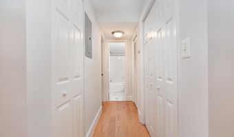 400 COMMONWEALTH Ave 107, Alexandria, VA 22301