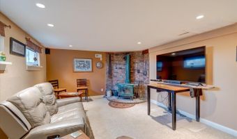 7422 Loy Rd, Arena, WI 53503