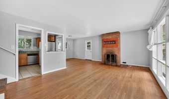 3303 17TH St N, Arlington, VA 22201