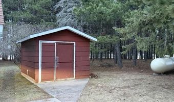 17 Ash Blvd, Babbitt, MN 55706