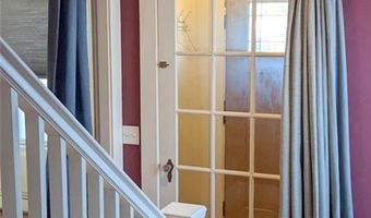 234 Park Ave, Cranston, RI 02905