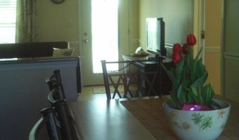 1 E 29th St, Beach Haven, NJ 08008