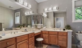 255 Bonnie Ln, Aurora, OH 44202