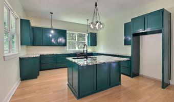 11072 Blackwater Rd, Baker, LA 70714