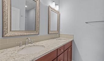 15 Morningside Dr, North Kingstown, RI 02852
