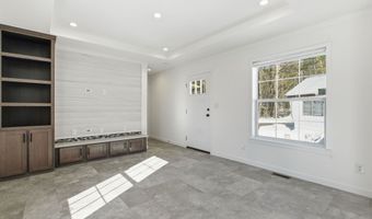 71 Carla Ct, Campton, NH 03223