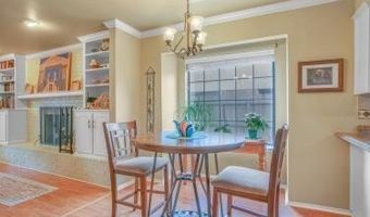 1601 Oxford Dr, Altus, OK 73521