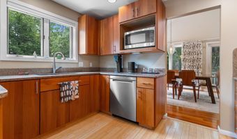 99 Birkdale Rd, Bedford, NH 03110