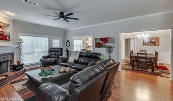213 Boxwood Cir, Brandon, MS 39047