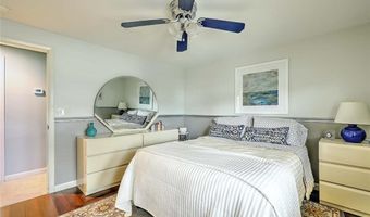 8 Halsey St, North Providence, RI 02911