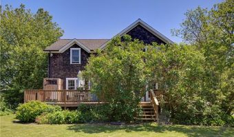 201 Paradise Ave, Middletown, RI 02842